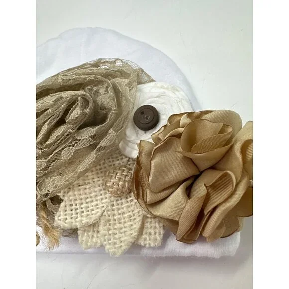 Handmade Infant Girl Beanie Hat Red White Neutral Christmas Holidays Valentines - Picture 8 of 11